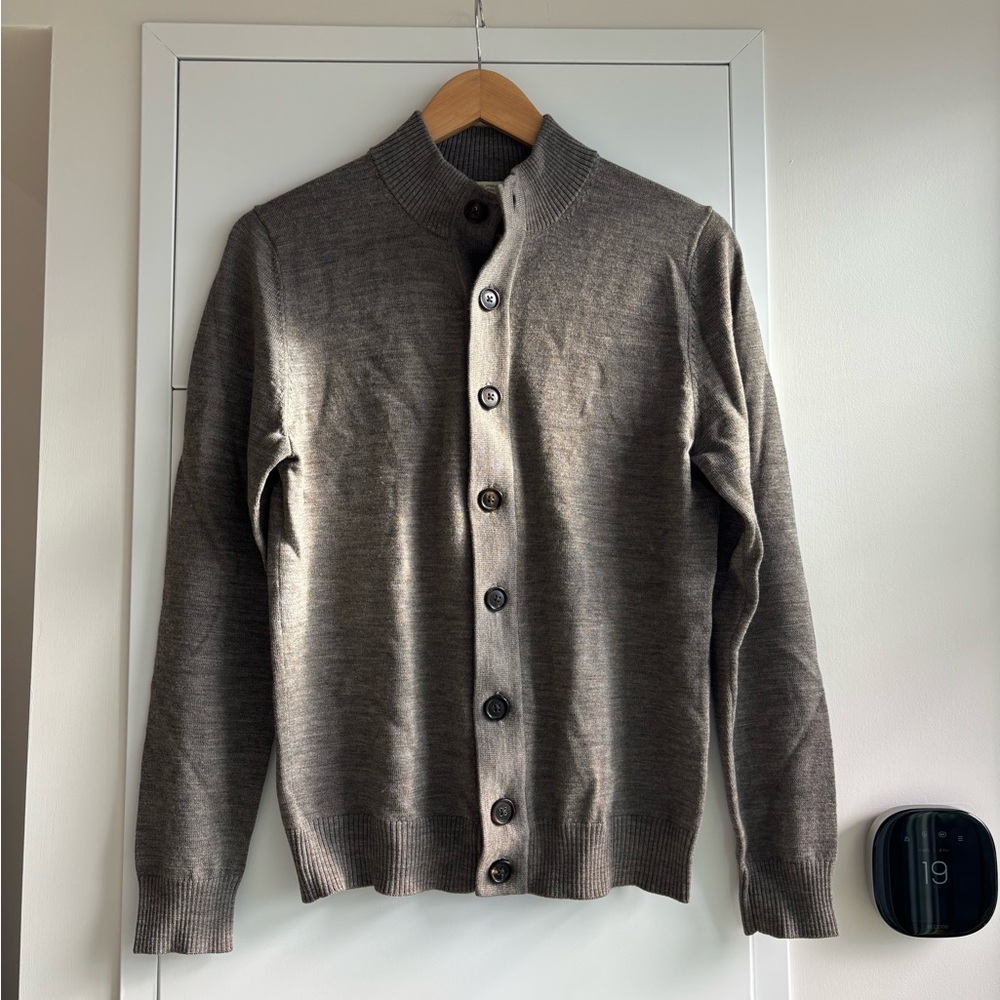 Suitsupply Fine Merino Wool Cardigan – Taupe – Size Small